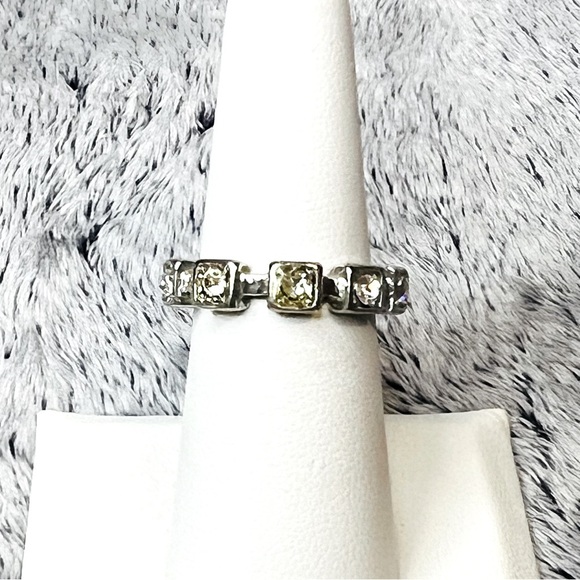 Silver-Tone CZ Square Band Ring Size 7 - Picture 1 of 5